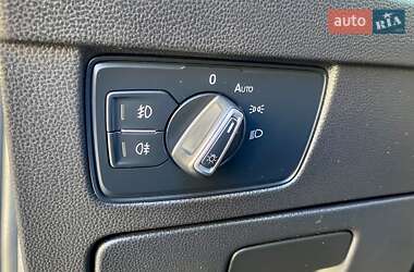 Седан Volkswagen Passat 2015 в 
