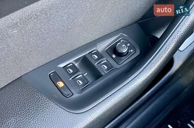 Седан Volkswagen Passat 2015 в 