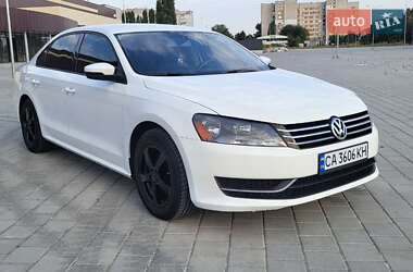 Седан Volkswagen Passat 2014 в Черкасах