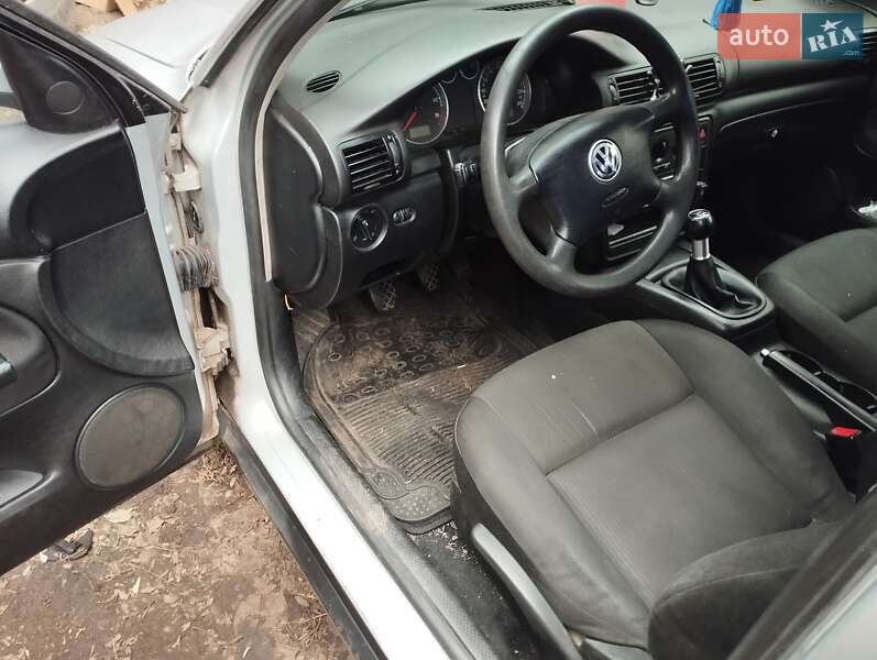 Универсал Volkswagen Passat 2001 в Славянске фото 6 Универсал Volkswagen Passat 2001 в Славянске