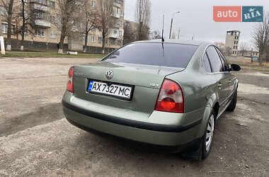 Седан Volkswagen Passat 2001 в Лозовой