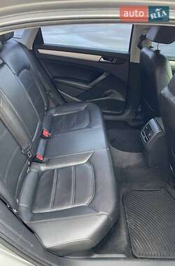 Седан Volkswagen Passat 2013 в 