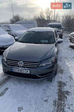 Седан Volkswagen Passat 2012 в Тернополі