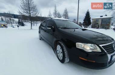 Универсал Volkswagen Passat 2006 в Львове