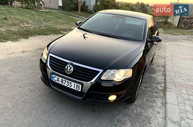 Седан Volkswagen Passat 2008 в Звенигородці