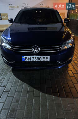 Седан Volkswagen Passat 2013 в Сумах
