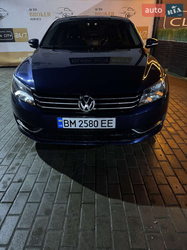 Седан Volkswagen Passat 2013 в Сумах