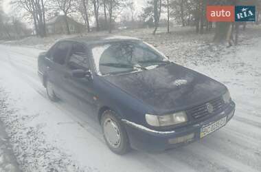 Седан Volkswagen Passat 1996 в Луцьку