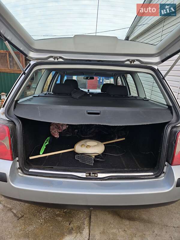 Универсал Volkswagen Passat 2002 в Кропивницком