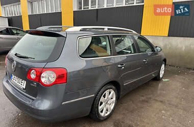 Универсал Volkswagen Passat 2010 в 