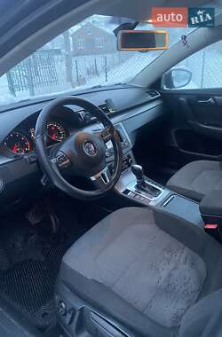 Універсал Volkswagen Passat 2011 в Городку