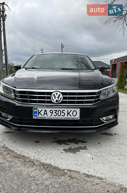 Седан Volkswagen Passat 2017 в Києві