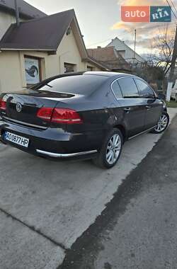 Седан Volkswagen Passat 2011 в 