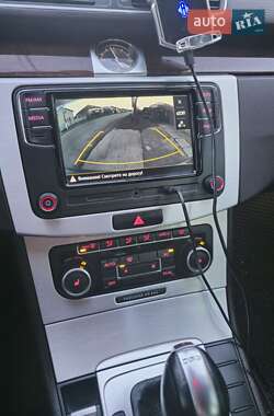 Седан Volkswagen Passat 2011 в 