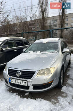 Універсал Volkswagen Passat 2005 в Чернігові