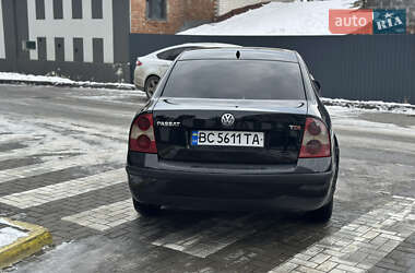 Седан Volkswagen Passat 2000 в Львове