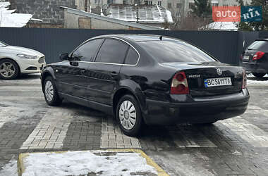 Седан Volkswagen Passat 2000 в Львове