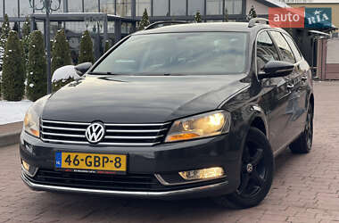 Универсал Volkswagen Passat 2012 в Стрые