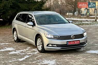 Універсал Volkswagen Passat 2015 в Луцьку