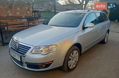 Універсал Volkswagen Passat 2007 в Южноукраїнську