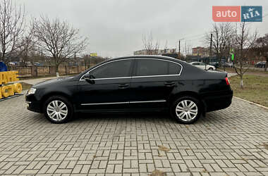 Седан Volkswagen Passat 2007 в Кропивницькому