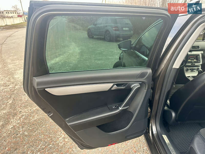 Универсал Volkswagen Passat 2014 в Барышевке