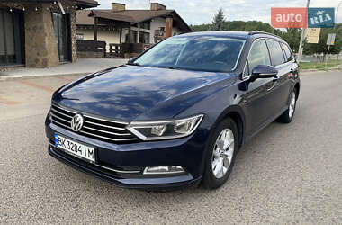 Універсал Volkswagen Passat 2016 в Рівному