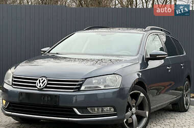 Универсал Volkswagen Passat 2012 в Львове