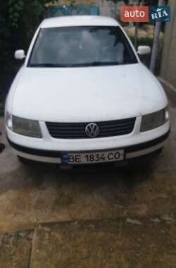 Седан Volkswagen Passat 1998 в Дніпрі