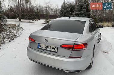 Седан Volkswagen Passat 2020 в 