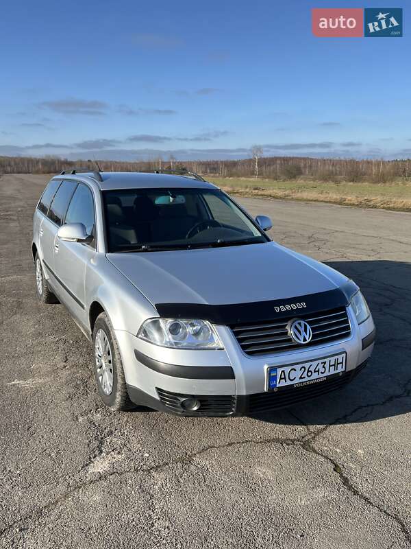 Универсал Volkswagen Passat 2005 в Любешове