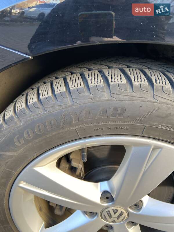 Седан Volkswagen Passat 2012 в Вишневом