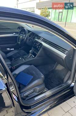 Седан Volkswagen Passat 2018 в 