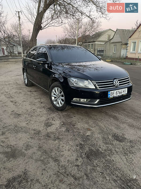 Volkswagen Passat 2011 Volkswagen Passat 2011