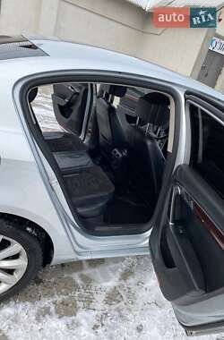 Седан Volkswagen Passat 2012 в 