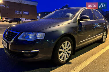 Седан Volkswagen Passat 2007 в Броварах