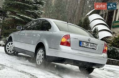 Седан Volkswagen Passat 2004 в Трускавці