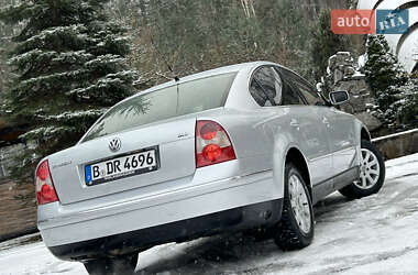 Седан Volkswagen Passat 2004 в Трускавці