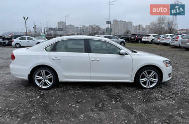 Седан Volkswagen Passat 2014 в Киеве