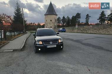 Універсал Volkswagen Passat 2002 в Чернівцях