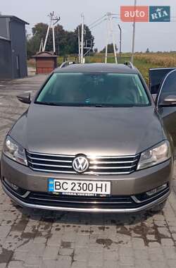 Універсал Volkswagen Passat 2011 в Львові