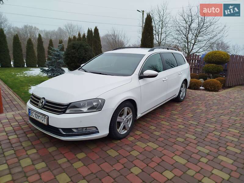 Универсал Volkswagen Passat 2011 в Владимире