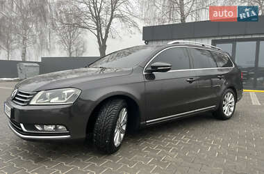 Універсал Volkswagen Passat 2011 в Володимирі