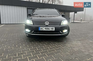 Універсал Volkswagen Passat 2011 в Володимирі