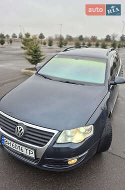 Універсал Volkswagen Passat 2007 в Одесі