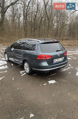 Універсал Volkswagen Passat 2011 в Бердичеві