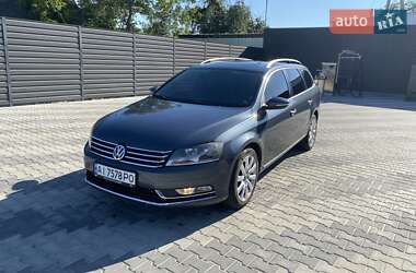 Універсал Volkswagen Passat 2010 в Рокитному