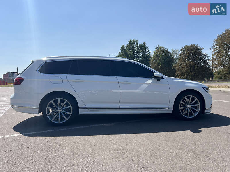 Універсал Volkswagen Passat 2019 в Рівному
