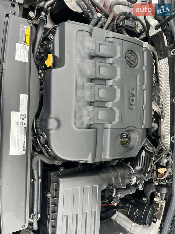 Універсал Volkswagen Passat 2019 в Рівному