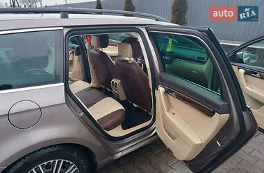 Универсал Volkswagen Passat 2011 в 